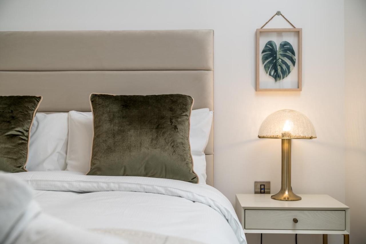 Luxurious Spacious 2Bed Suites Skyline River Views By Canary Wharf London Exterior photo